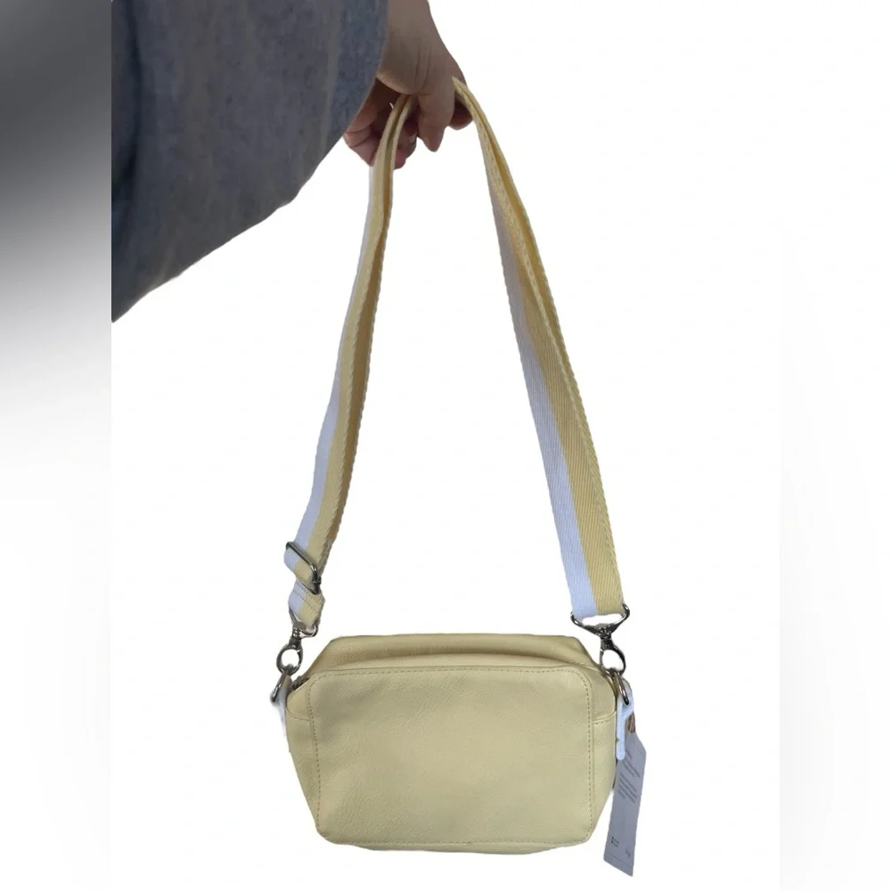 NWT Thirty-One Yellow Purse. - Picture 7 of 14